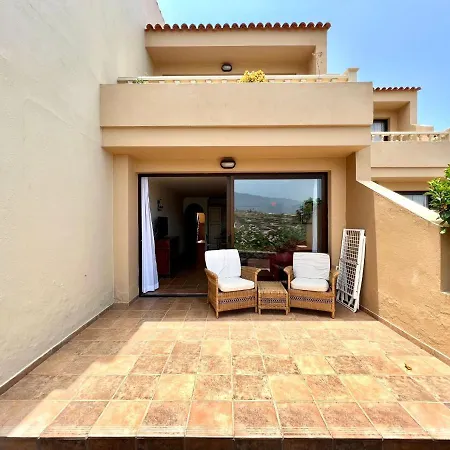 Comfortable Apartamento Ap1, Con Piscina, Cerca De Playa Roques 로스 레알레호스