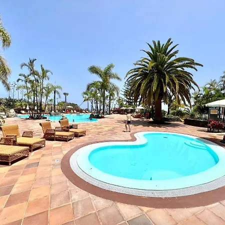Comfortable Apartamento Ap1, Con Piscina, Cerca De Playa Roques Apartment