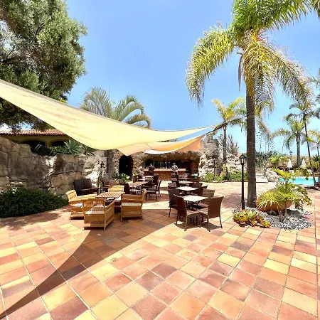 Comfortable Apartamento Ap1, Con Piscina, Cerca De Playa Roques 아파트 *